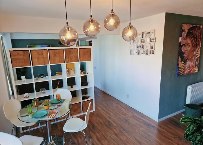 Self Check-in Free Parking Near Metro Stations And Bus Westside S6 Apartamento *