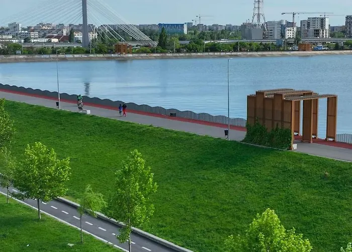 Apartament Self Check-in Free Parking Near Metro Stations And Bus Westside S6 Bucureşti