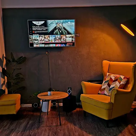 Self Check-in Free Parking Near Metro Stations And Bus Westside S6 Appartement Boekarest