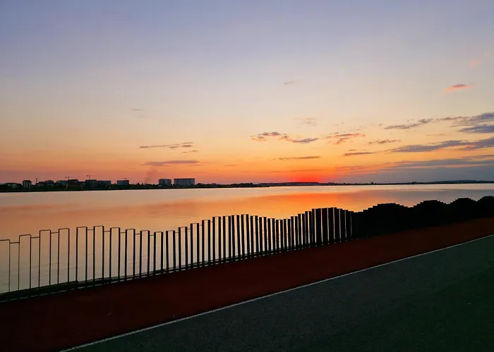 Apartman Self Check-in Free Parking Near Metro Stations And Bus Westside S6 Bukarest