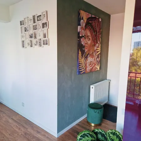 Apartament Self Check-in Free Parking Near Metro Stations And Bus Westside S6